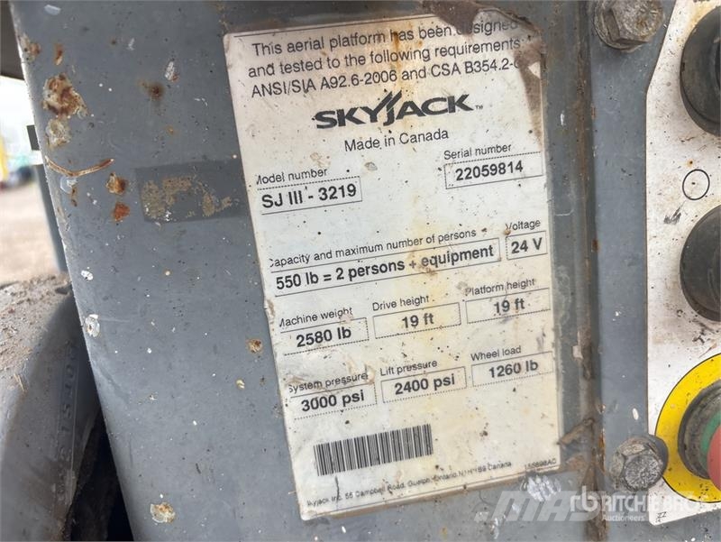 SkyJack SJIII3219 Scissor lifts