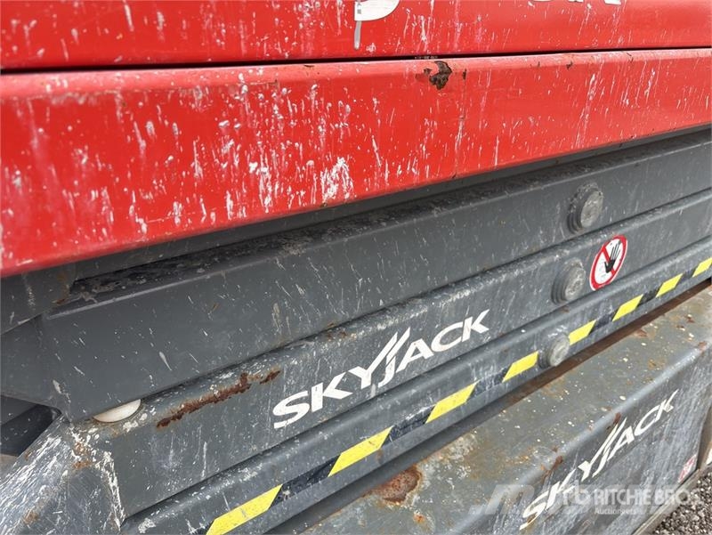 SkyJack SJIII3219 Scissor lifts