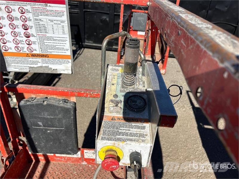 SkyJack SJIII3219 Škaraste platforme