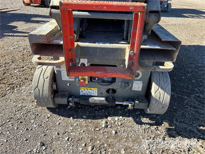 SkyJack SJIII3219 Šķerveida pacēlāji