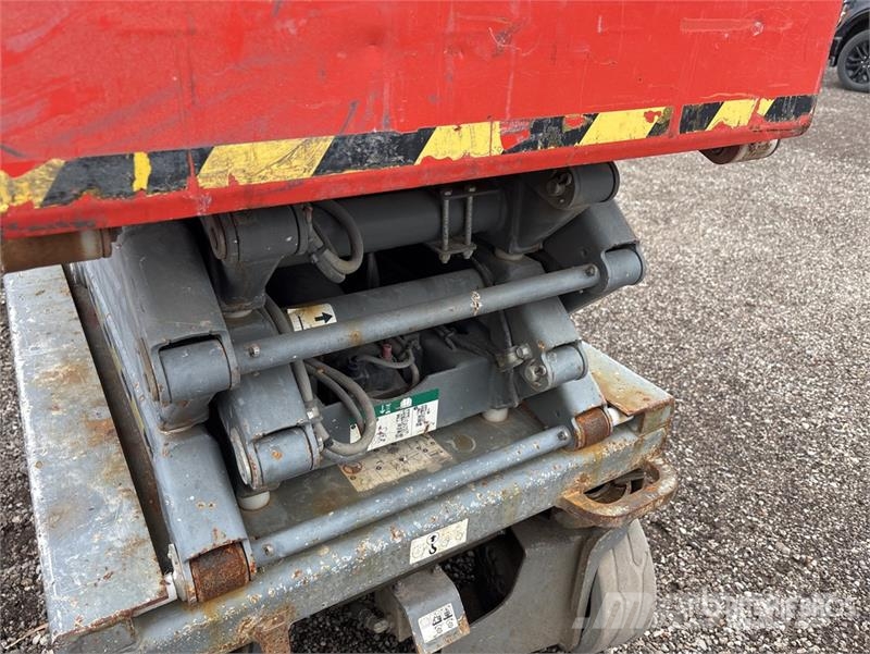 SkyJack SJIII3219 Scissor lifts