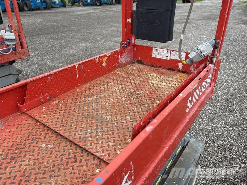 SkyJack SJIII3219 Scissor lifts