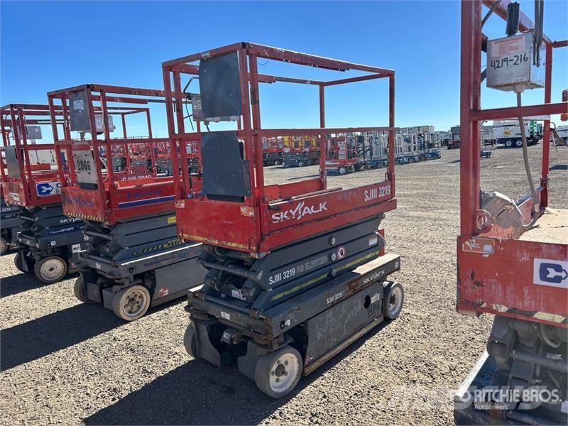 SkyJack SJIII3219 Škaraste platforme