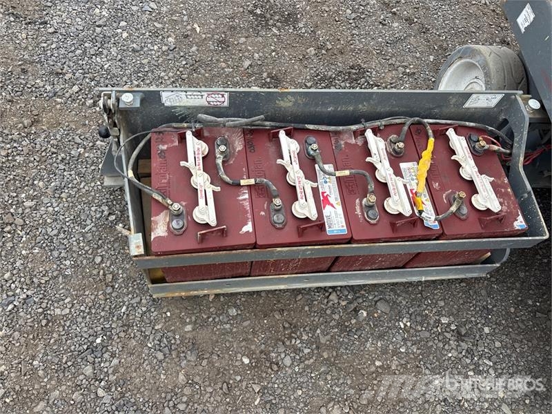 SkyJack SJIII3219 Šķerveida pacēlāji