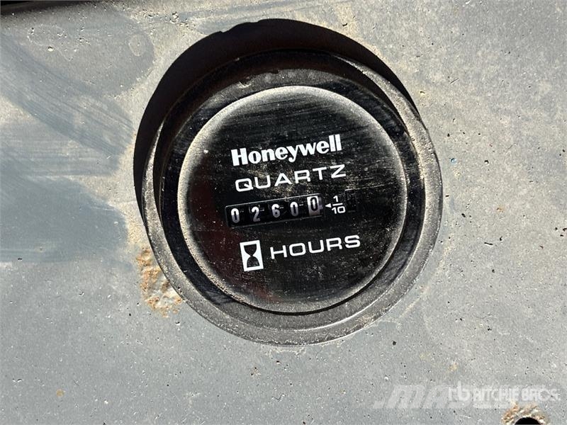 SkyJack SJIII3219 Škaraste platforme