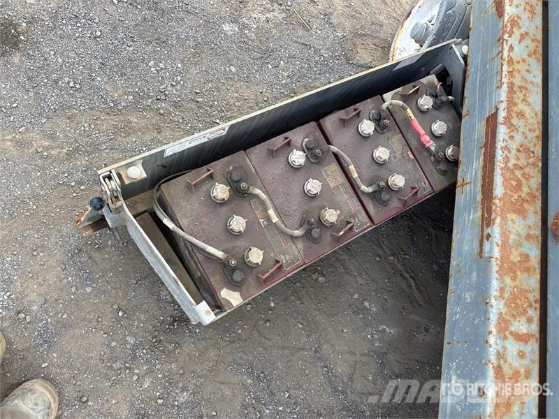 SkyJack SJIII3219 Šķerveida pacēlāji