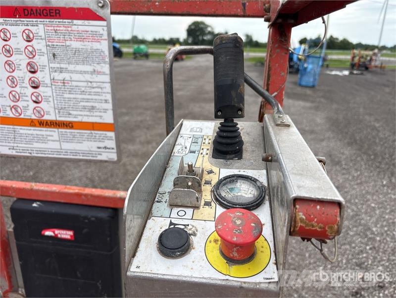 SkyJack SJIII3219 Scissor lifts
