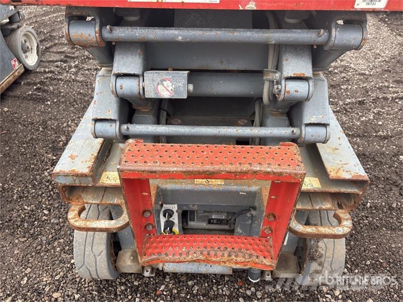 SkyJack SJIII3219 Scissor lifts