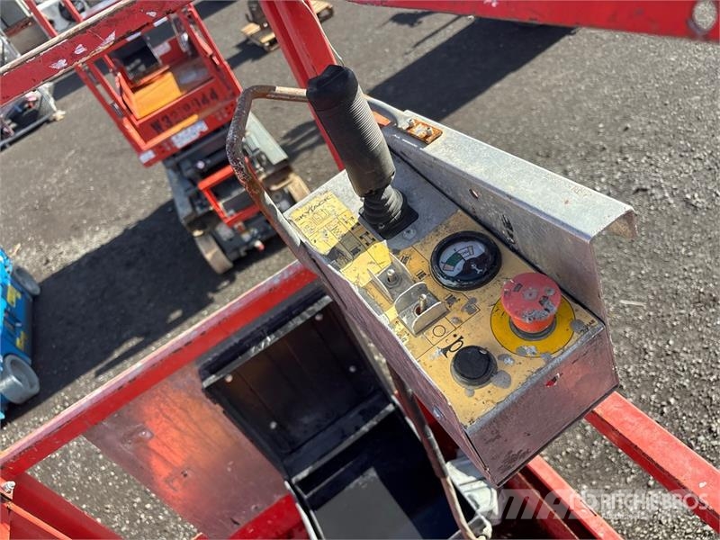 SkyJack SJIII3219 Šķerveida pacēlāji