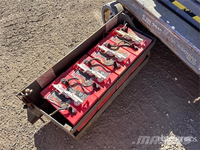SkyJack SJIII3219 Škaraste platforme