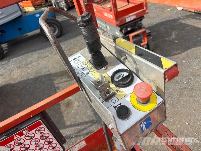 SkyJack SJIII3219 Electric Scissor Lift Šķerveida pacēlāji