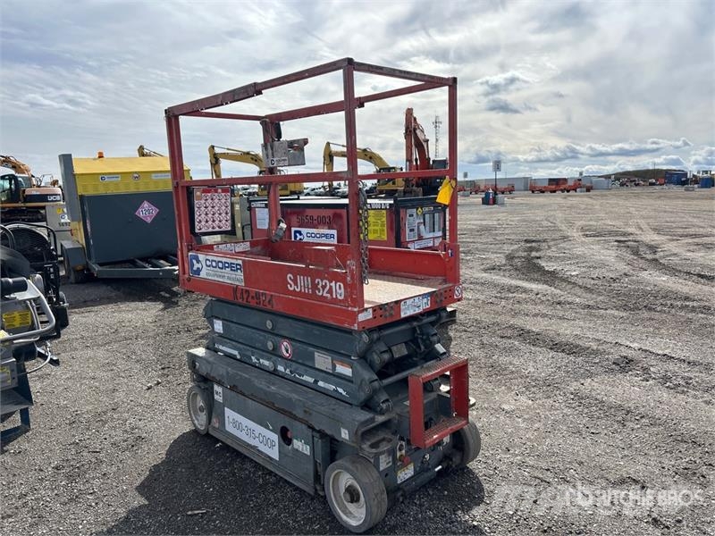 SkyJack SJIII3219 Electric Scissor Lift Škaraste platforme