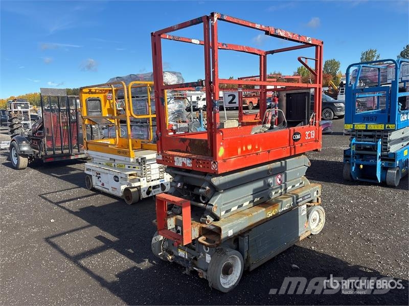 SkyJack SJIII3219 Electric Scissor Lift Šķerveida pacēlāji