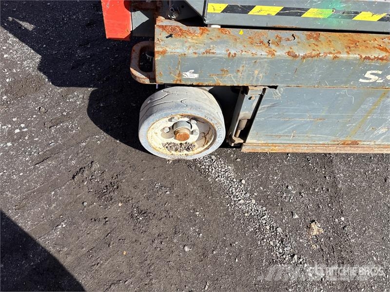 SkyJack SJIII3219 Electric Scissor Lift Käärtõstukid