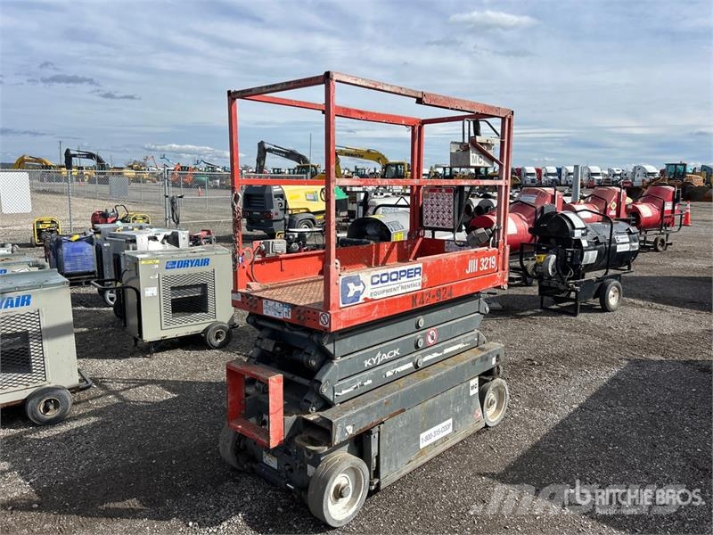 SkyJack SJIII3219 Electric Scissor Lift Škaraste platforme