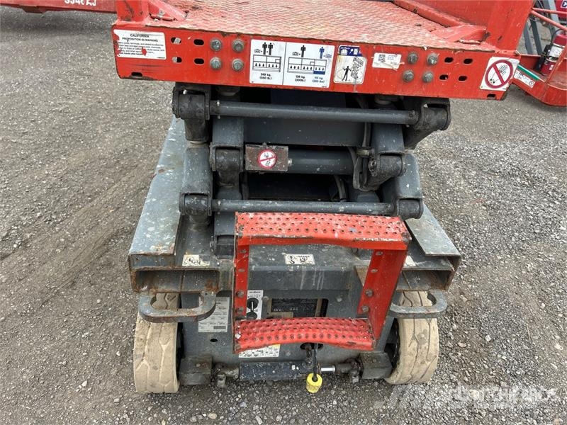 SkyJack SJIII3219 Electric Scissor Lift Scissor lifts