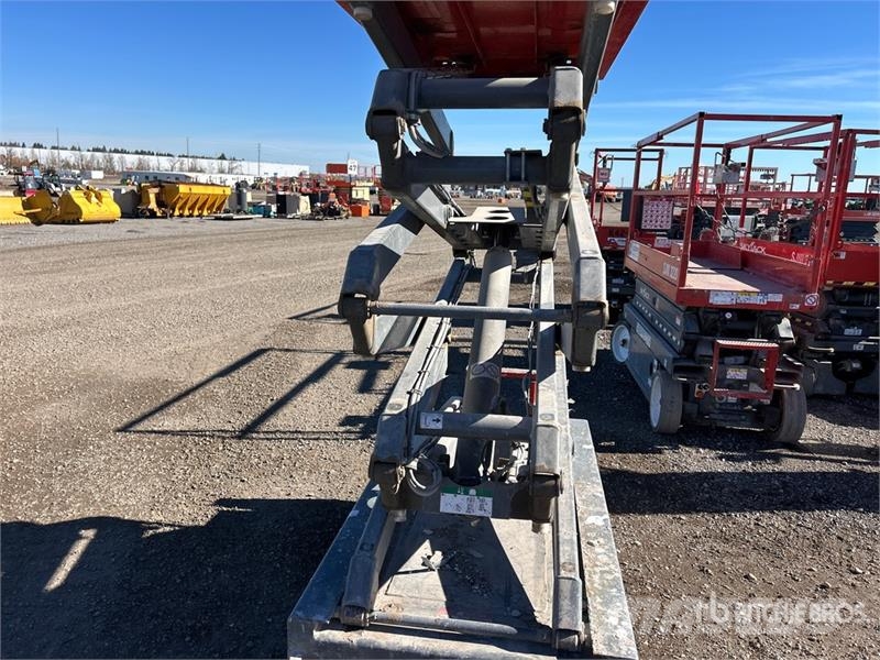 SkyJack SJIII3219 Electric Scissor Lift Šķerveida pacēlāji