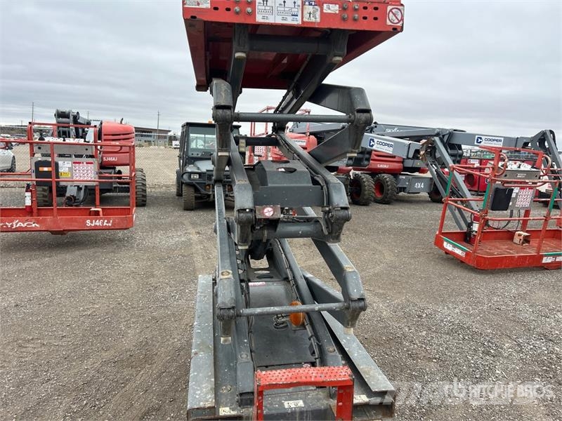 SkyJack SJIII3219 Electric Scissor Lift Scissor lifts