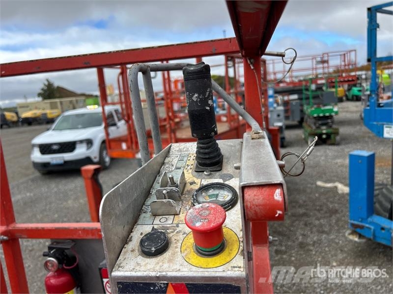 SkyJack SJIII3219 Electric Scissor Lift Šķerveida pacēlāji