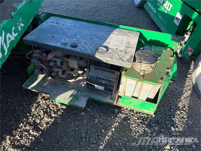 SkyJack SJIII3219 Electric Scissor Lift Šķerveida pacēlāji