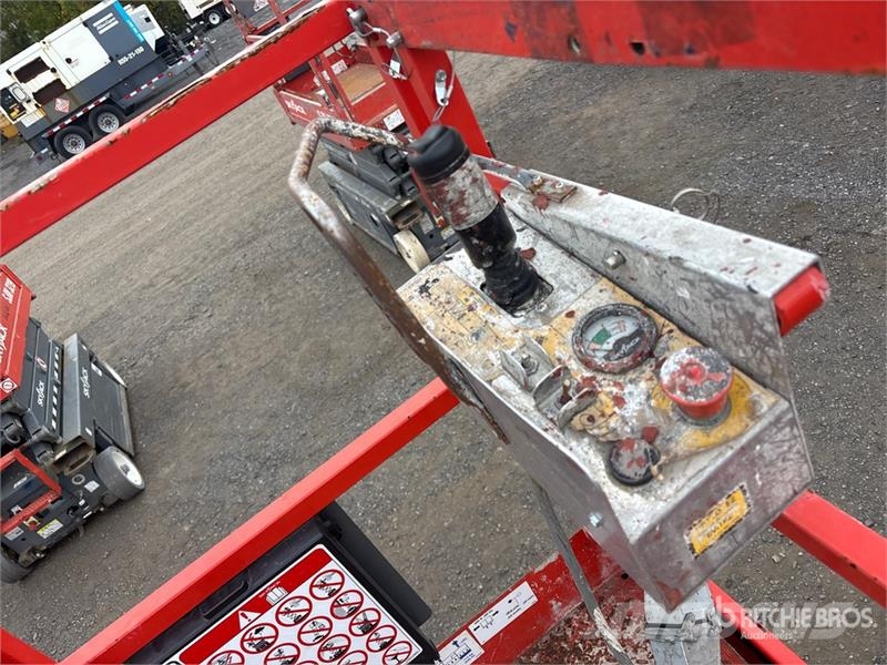 SkyJack SJIII3219 Electric Scissor Lift Šķerveida pacēlāji