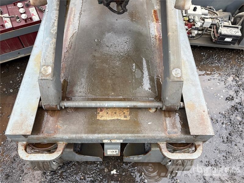 SkyJack SJIII3219 Electric Scissor Lift Scissor lifts