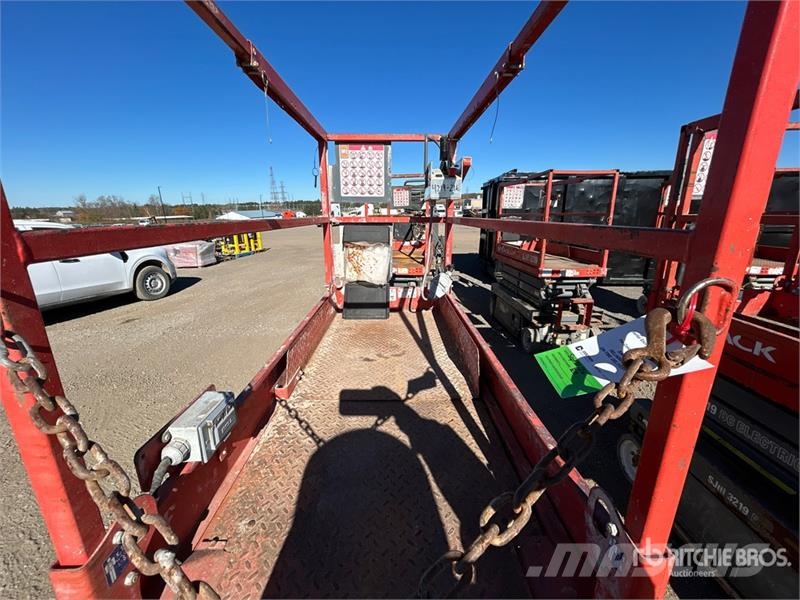 SkyJack SJIII3219 Electric Scissor Lift Šķerveida pacēlāji