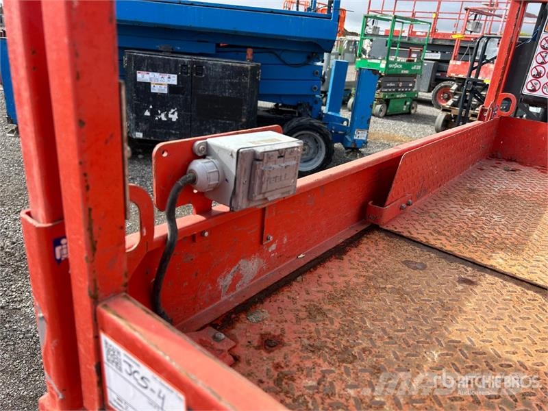 SkyJack SJIII3219 Electric Scissor Lift Šķerveida pacēlāji