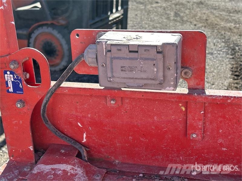 SkyJack SJIII3219 Electric Scissor Lift Šķerveida pacēlāji