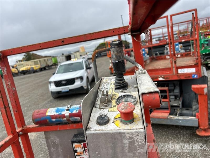SkyJack SJIII3219 Electric Scissor Lift Šķerveida pacēlāji