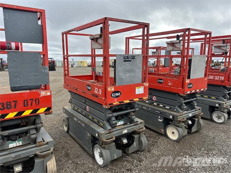 SkyJack SJIII3219 Electric Scissor Lift Šķerveida pacēlāji
