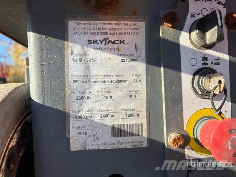 SkyJack SJIII3219 Electric Scissor Lift Scheren-Arbeitsbühnen
