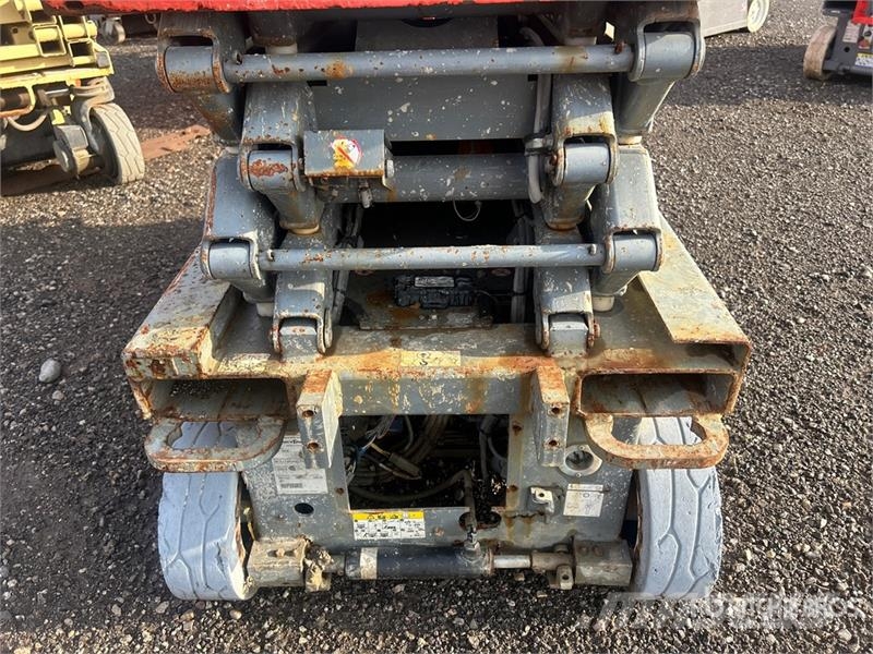 SkyJack SJIII3219 Electric Scissor Lift (Inoperable) رافعات مقصية الشكل