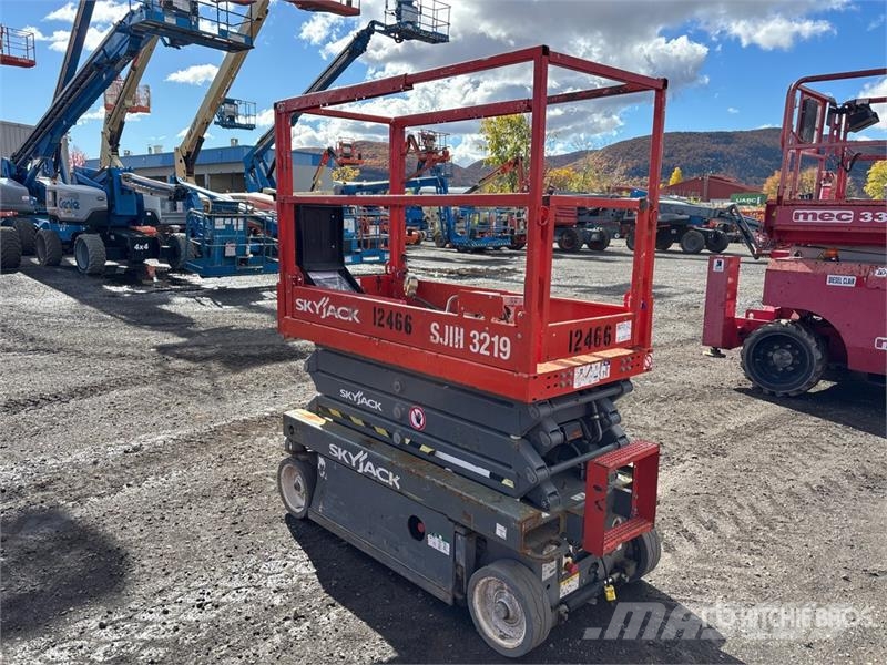 SkyJack SJIII3219 Electric Scissor Lift Käärtõstukid
