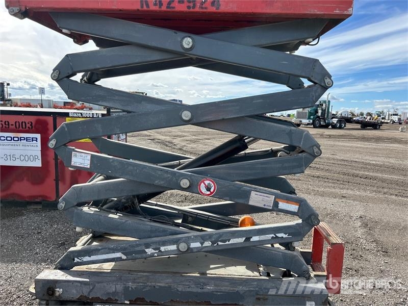 SkyJack SJIII3219 Electric Scissor Lift Škaraste platforme