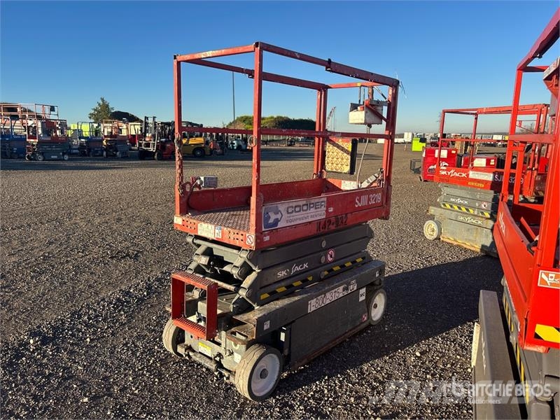 SkyJack SJIII3219 Electric Scissor Lift Elevadores de tesoura