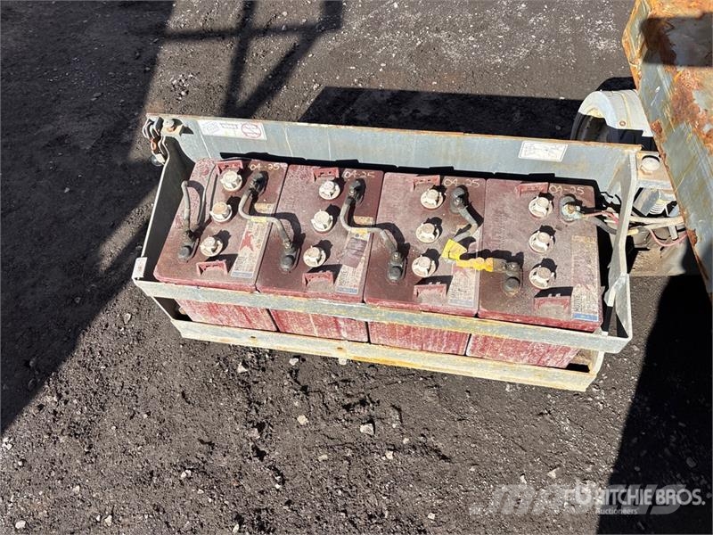SkyJack SJIII3219 Electric Scissor Lift رافعات مقصية الشكل