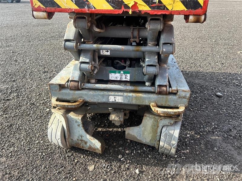 SkyJack SJIII3219 Electric Scissor Lift (Inoperable) رافعات مقصية الشكل