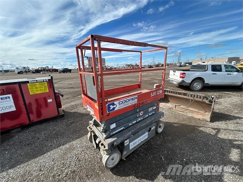 SkyJack SJIII3219 Electric Scissor Lift Škaraste platforme