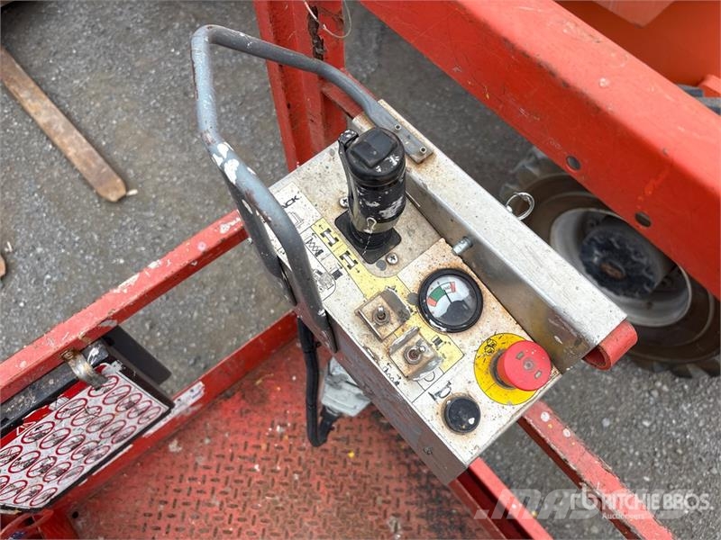 SkyJack SJIII3219 Electric Scissor Lift Šķerveida pacēlāji