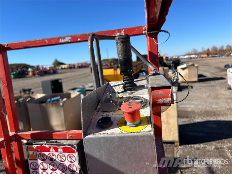 SkyJack SJIII3219 Electric Scissor Lift Šķerveida pacēlāji
