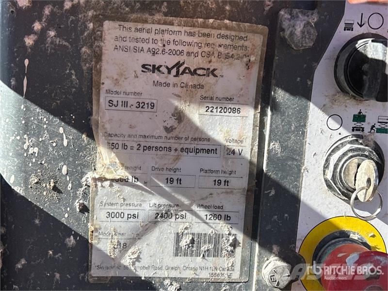 SkyJack SJIII3219 Electric Scissor Lift Šķerveida pacēlāji