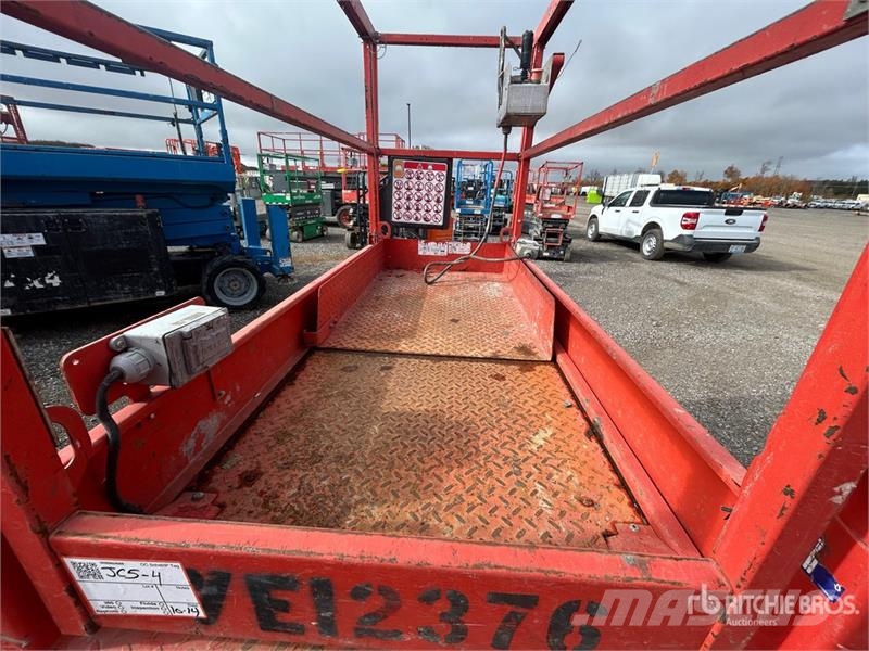 SkyJack SJIII3219 Electric Scissor Lift Šķerveida pacēlāji