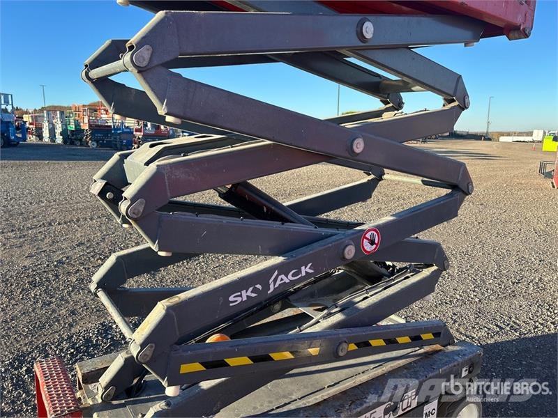SkyJack SJIII3219 Electric Scissor Lift Elevadores de tesoura