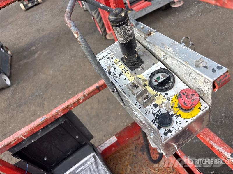 SkyJack SJIII3219 Electric Scissor Lift Scheren-Arbeitsbühnen