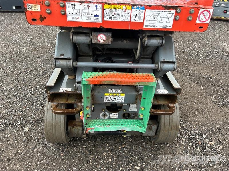 SkyJack SJIII3220 Electric Scissor Lift (Inoperable) Šķerveida pacēlāji