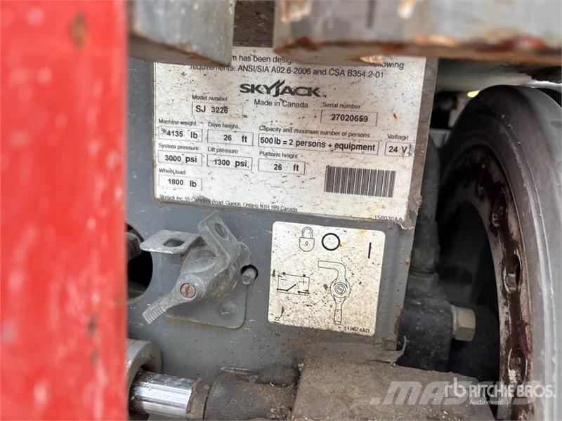 SkyJack SJIII3226 Šķerveida pacēlāji
