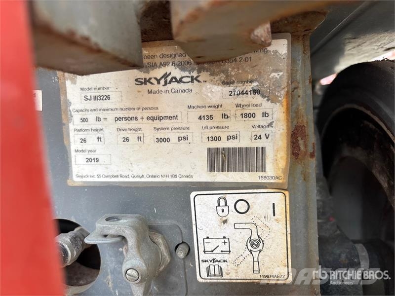 SkyJack SJIII3226 Škaraste platforme