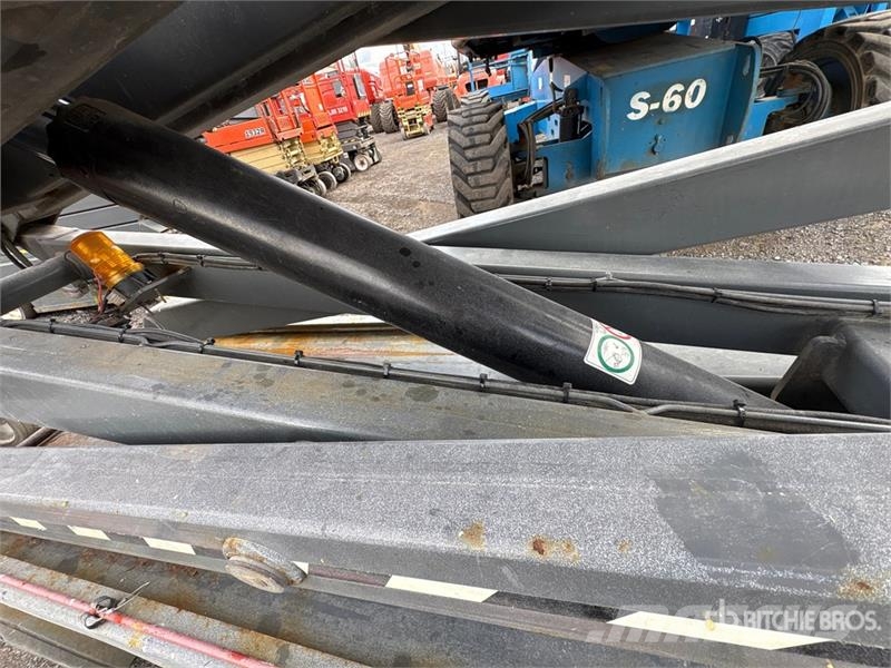 SkyJack SJIII3226 Electric Scissor Lift Šķerveida pacēlāji