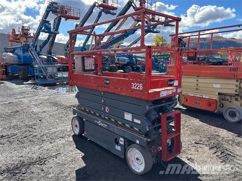 SkyJack SJIII3226 Electric Scissor Lift (Inoperable) Käärtõstukid